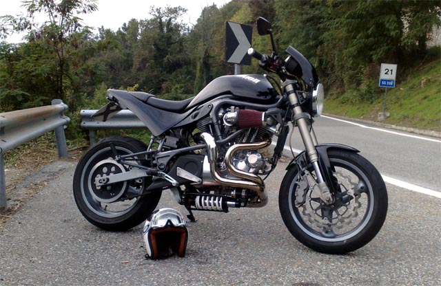 Francesco Corrente's Buell S1 Lightning